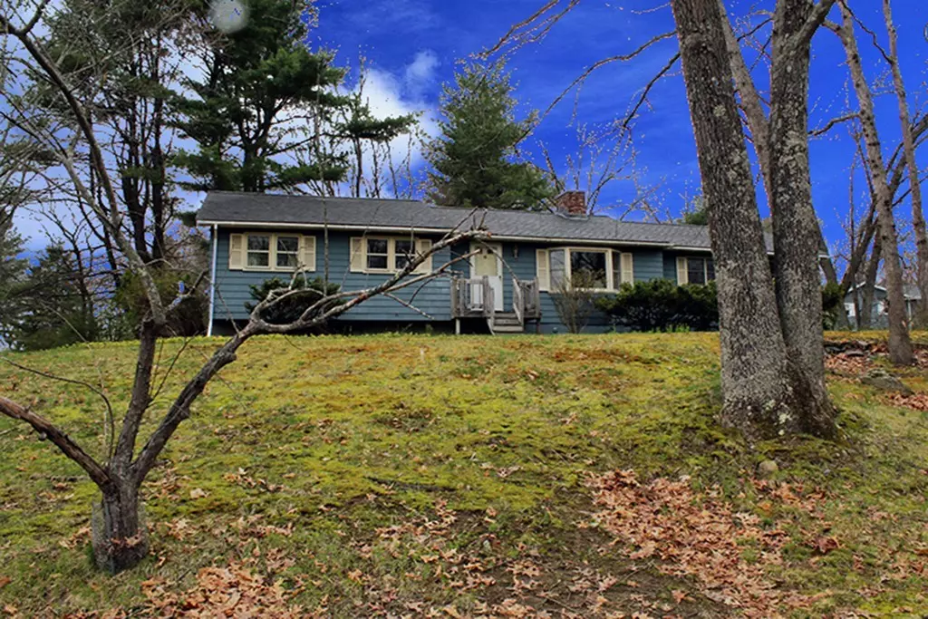 Acton, MA 01720,17 Gioconda Ave