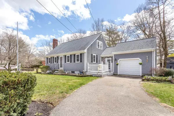 Randolph, MA 02368,5 Robert Plunkett Cir