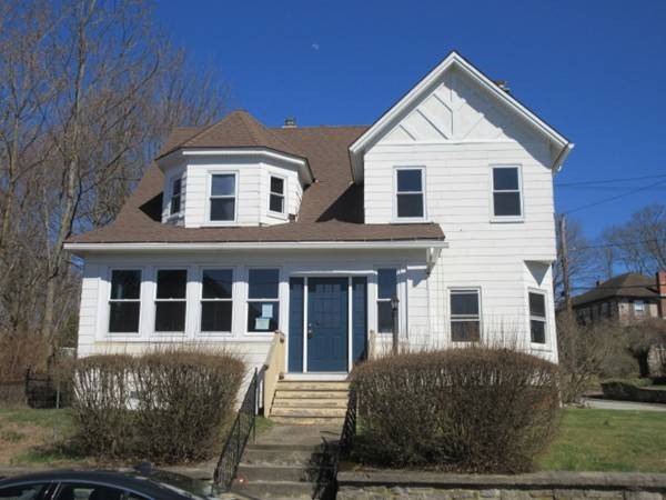 251 High Street, Webster, MA 01570