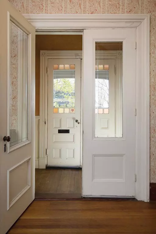 Newton, MA 02465,4 Winthrop St