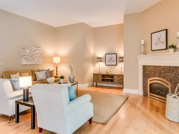 Gloucester, MA 01930,41R Bennett St South