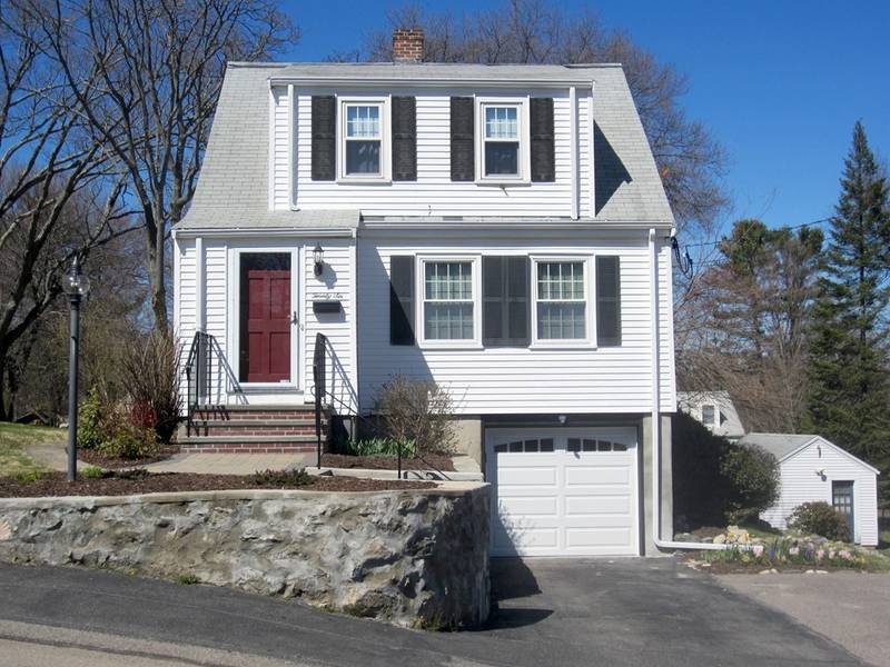 26 Grafton Ave, Westwood, MA 02090