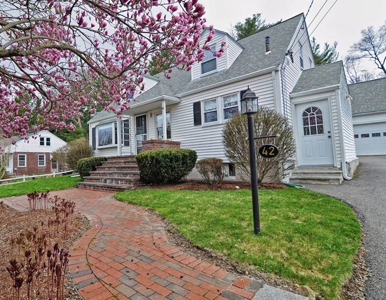 42 Riverview Drive, Ashland, MA 01721