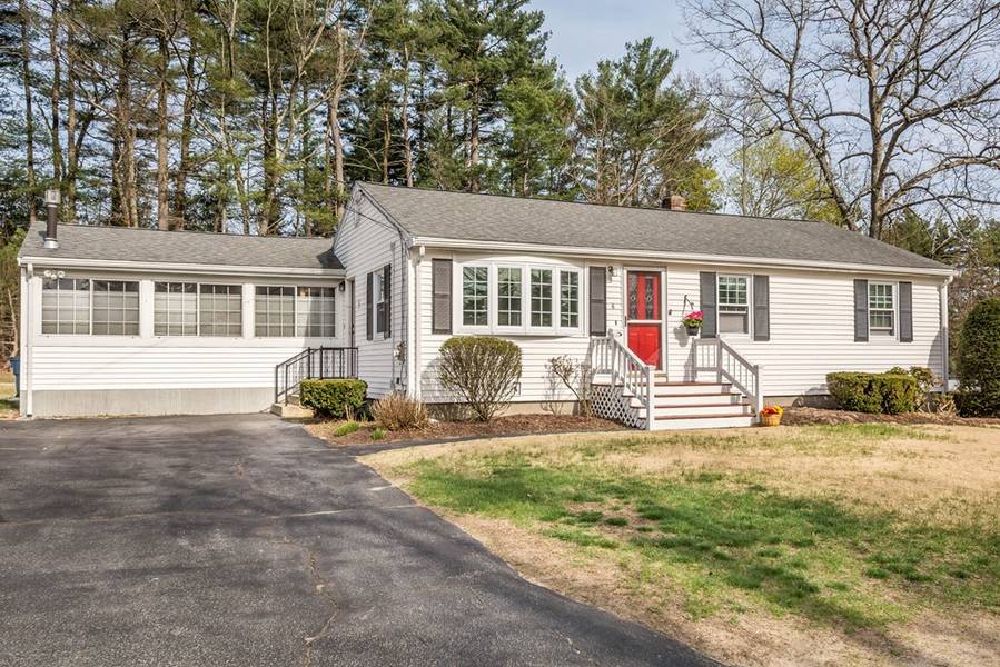 6 Mark Rd, Tewksbury, MA 01876