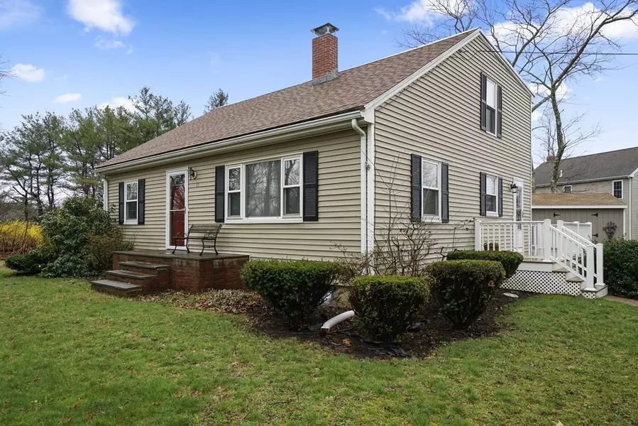 15 Wycliffe Street, Weymouth, MA 02189