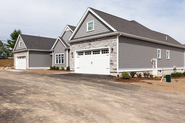 12 Eagle Way #12, Lakeville, MA 02347