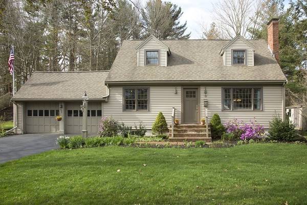 30 Woodlock Road, Hingham, MA 02043