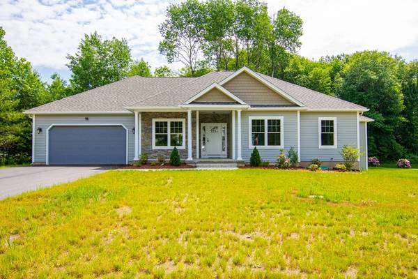 10 Silver Fox Lane, East Longmeadow, MA 01028