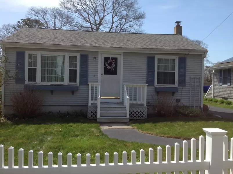 8 Robinson, Bourne, MA 02553