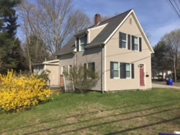 686 Liberty St, Rockland, MA 02370