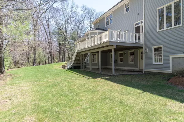 Andover, MA 01810,27 Buttonwood Drive