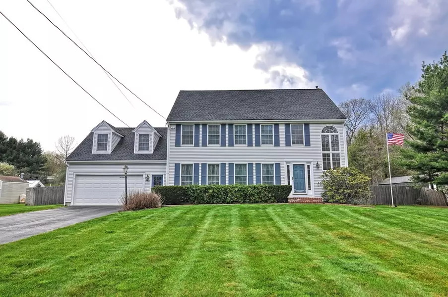 430 Mendon Rd, North Attleboro, MA 02760