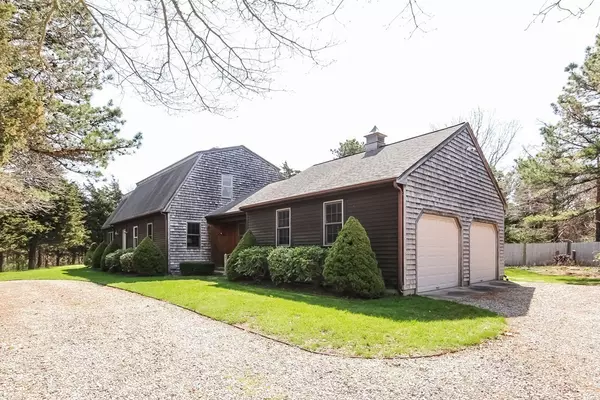 Eastham, MA 02642,15 Blue Heron Court