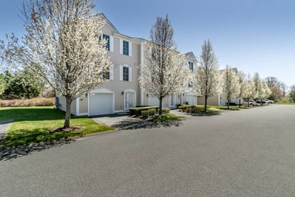 24 Harbor Mist Drive #24, Fairhaven, MA 02719