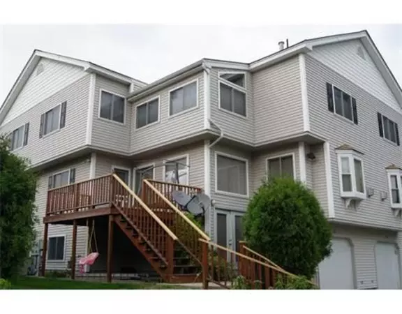 122 Algonquin Trail #122, Ashland, MA 01721