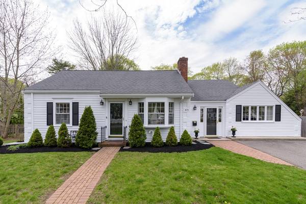 475 Main St, Hingham, MA 02043