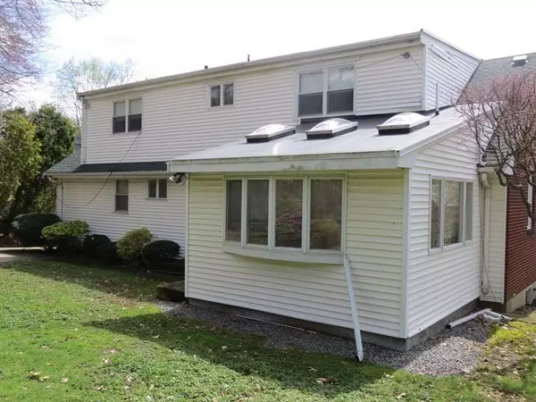 Brookline, MA 02445,197 Gardner Rd