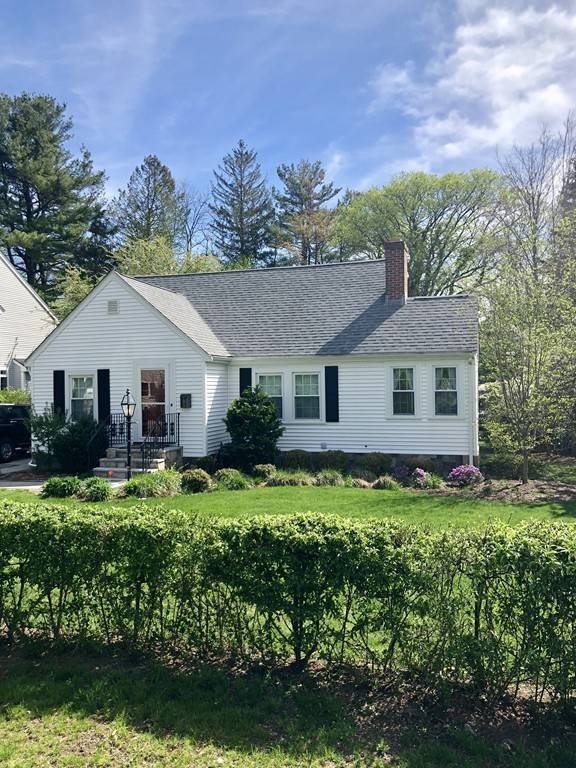 3 Duxbury Rd, Wellesley, MA 02481