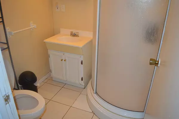 Brockton, MA 02302,12 Skinner St