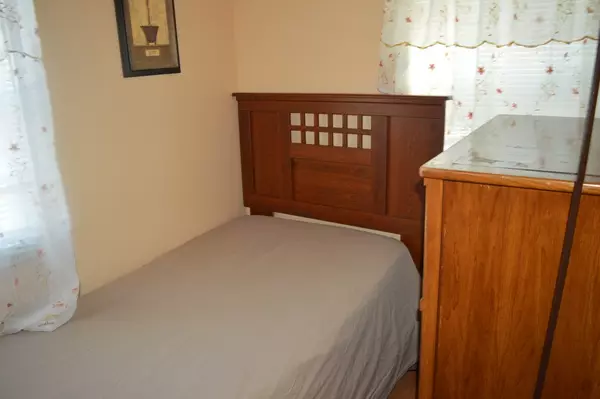 Brockton, MA 02302,12 Skinner St