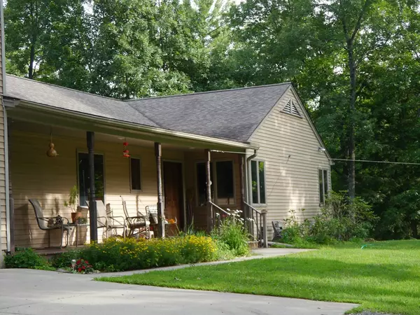 Deerfield, MA 01373,245 River Rd