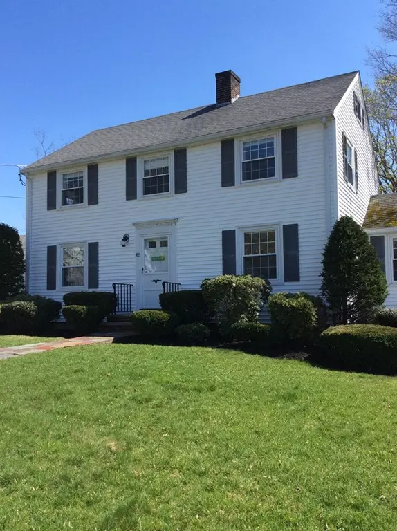 42 Keating Circle, Weymouth, MA 02190