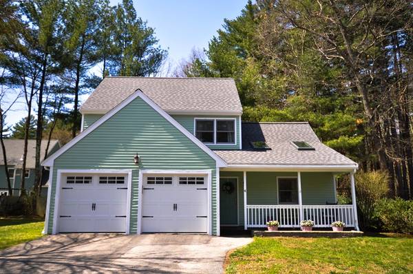 4 Aspen Cir, Bedford, MA 01730