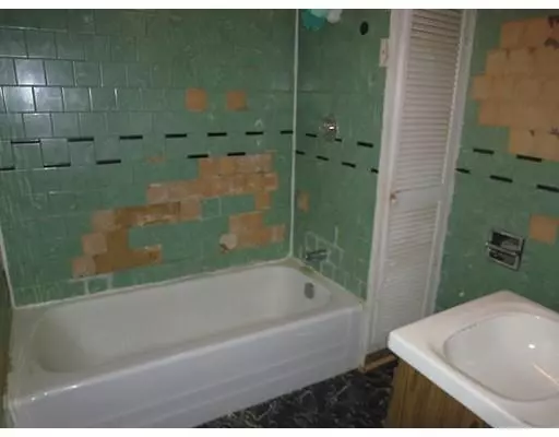 Agawam, MA 01001,17 High Street