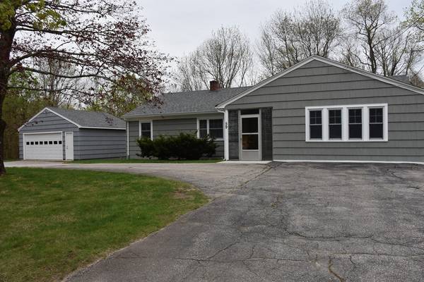 59 Dudley Hill Rd, Dudley, MA 01571