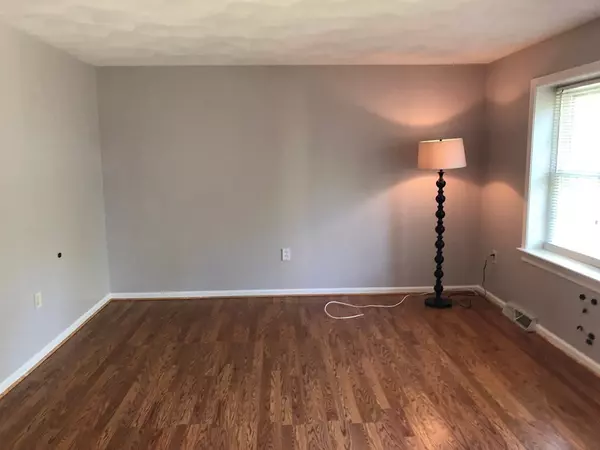 Franklin, MA 02038,14 Benjamin Landing Ln #14