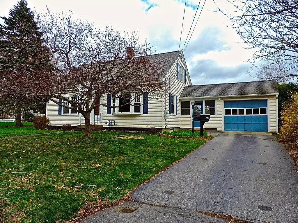 Greenfield, MA 01301,73 Birch St