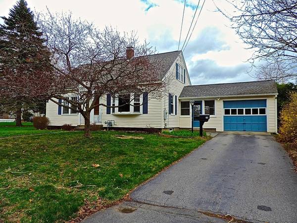 73 Birch St, Greenfield, MA 01301