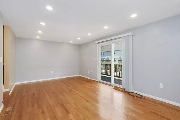 Tewksbury, MA 01876,124 Patrick Rd #124