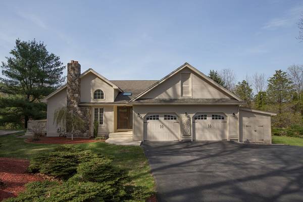 2 Mercer Lane, Franklin, MA 02038