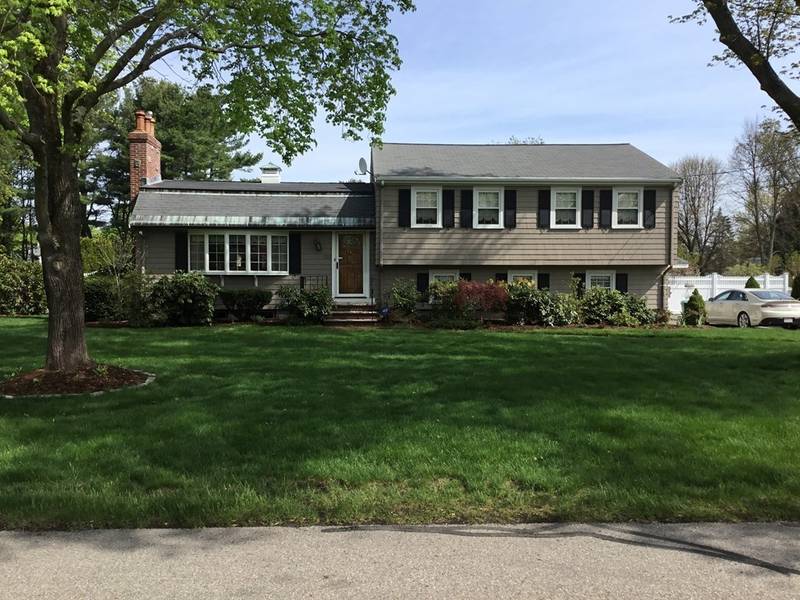 39 Spellman Rd, Westwood, MA 02090