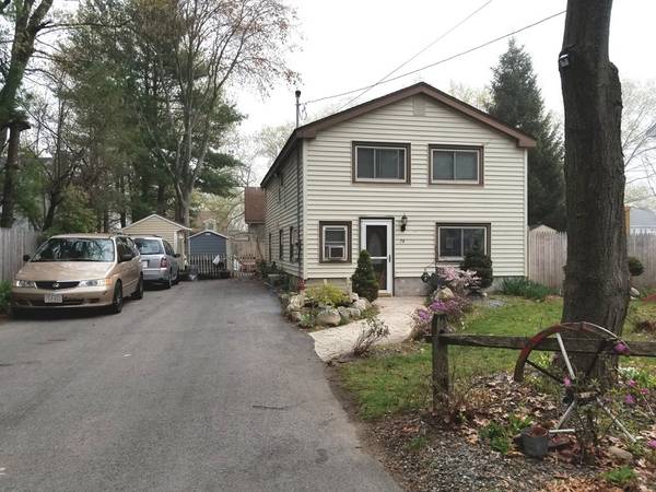 Methuen, MA 01844,73 Comet Road