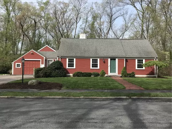 48 Anawan Rd, North Attleboro, MA 02760