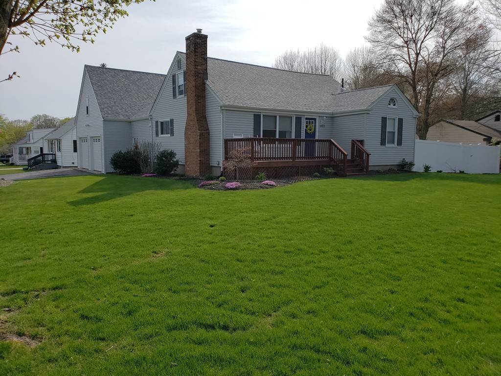 Somerset, MA 02725,1013 Wilbur Avenue