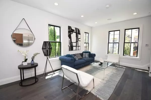 Cambridge, MA 02139,147 Prospect Street #2