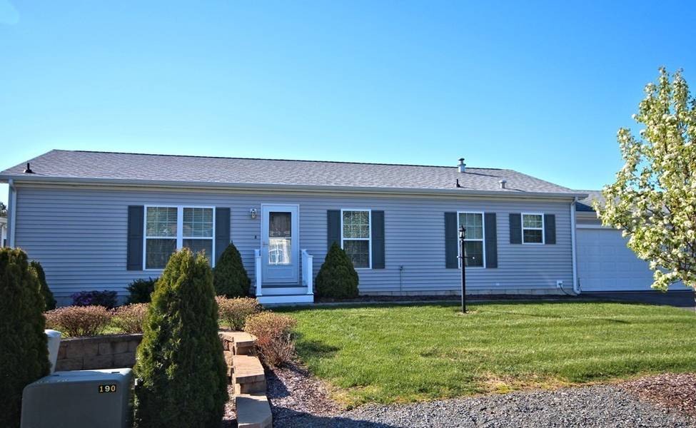 4 Xander Lane, Plymouth, MA 02360