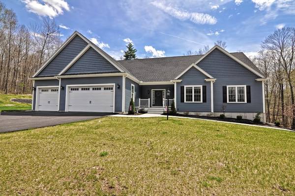 6 Deer Hill Rd, Oxford, MA 01537