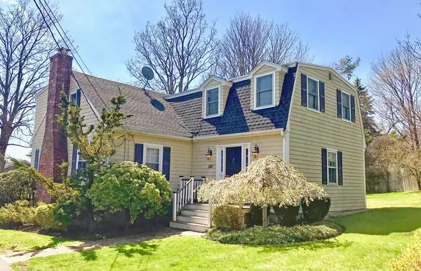 180 West Shore Drive, Marblehead, MA 01945