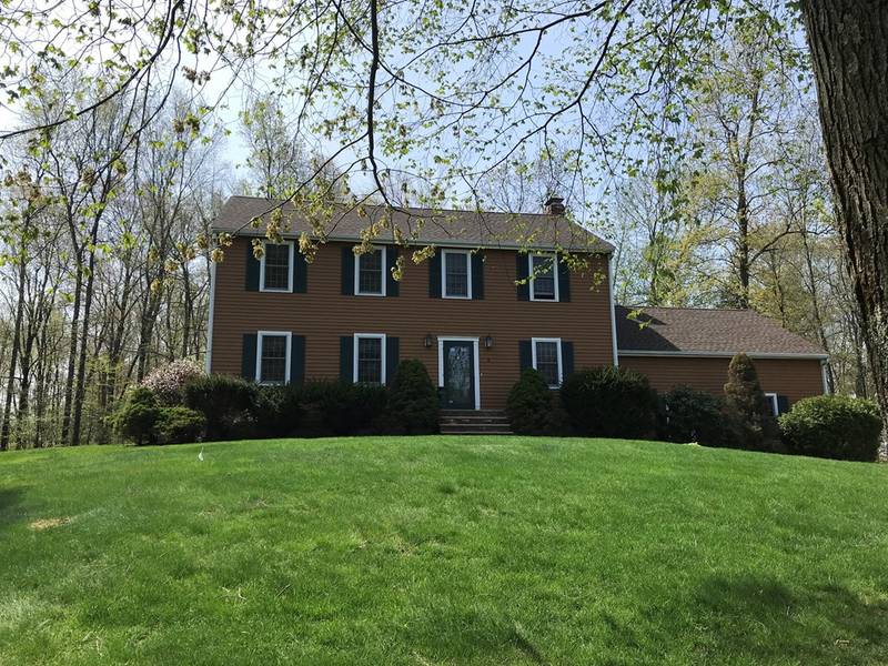 8 Hannan Ridge Road, Haverhill, MA 01832