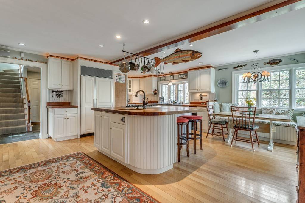 Marblehead, MA 01945,2 Mill Pond