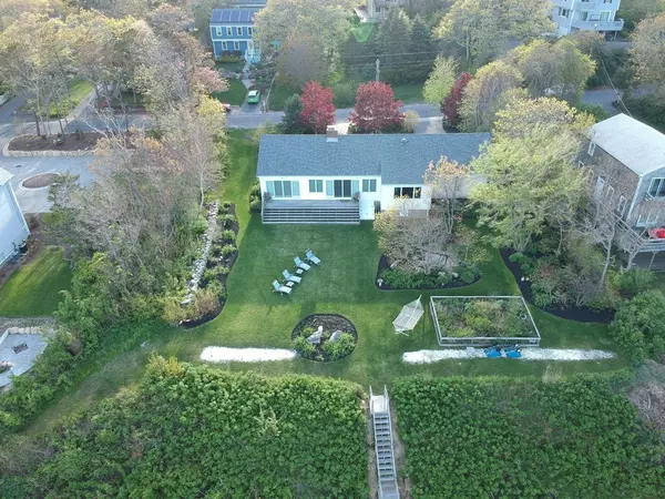 Plymouth, MA 02360,68 Shore Dr