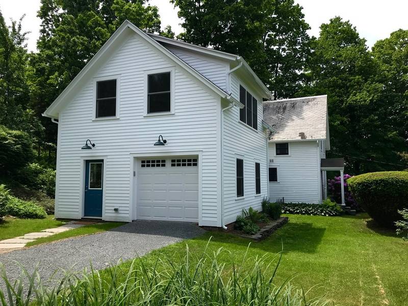 94 S Deerfield Road, Conway, MA 01341