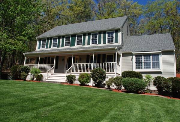 11 Kendall Drive, Northborough, MA 01532