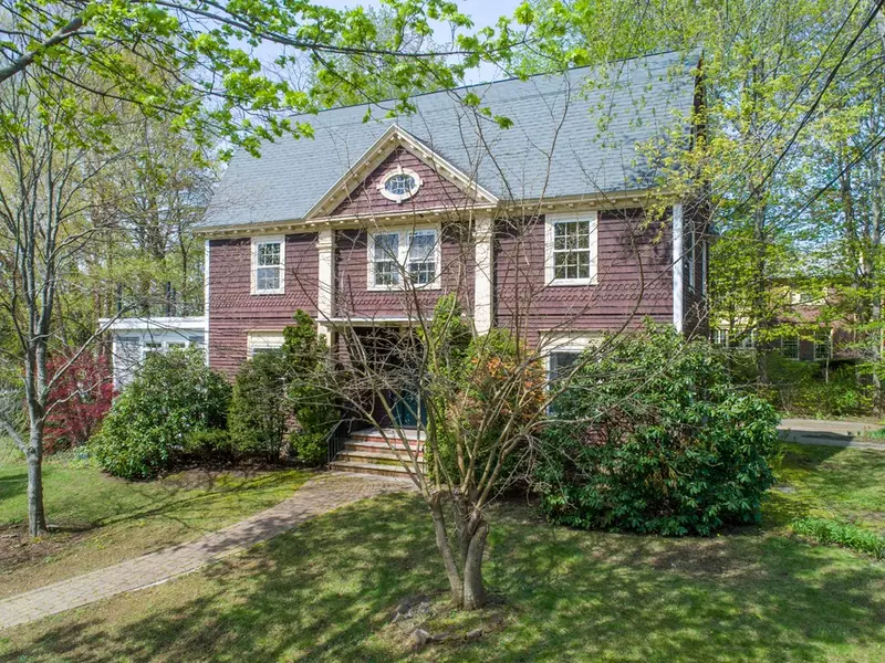 4 East St, Danvers, MA 01923