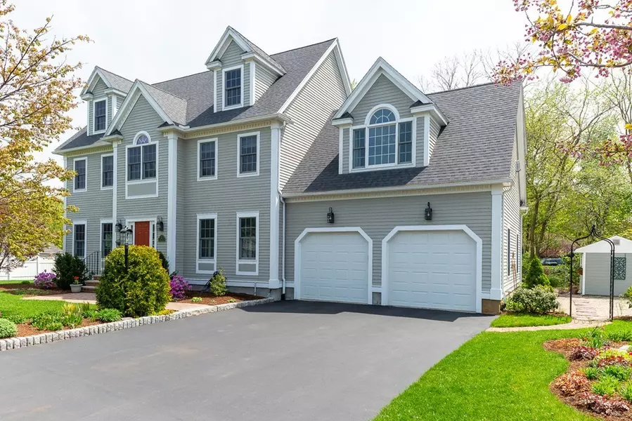 9 Donegal Lane, Danvers, MA 01923