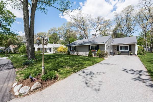 39 Beverly Rd, Natick, MA 01760